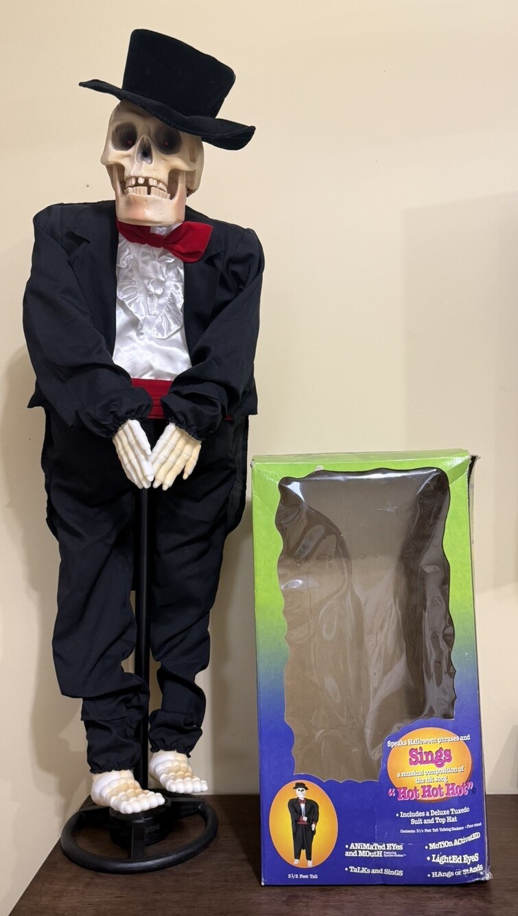 Vintage Gemmy 1997 Animated Talking Skeleton Groom 3.5ft Halloween Prop Boxed